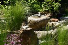 Zahradní fontána přírodní kámen vodní prvek do zahrady