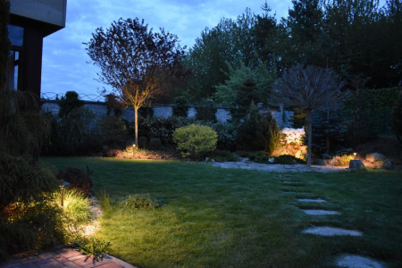 Osvětlení zahrady návrh a realizace od profesionálů 