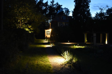 Osvětlení zahrady u rodinného domu 